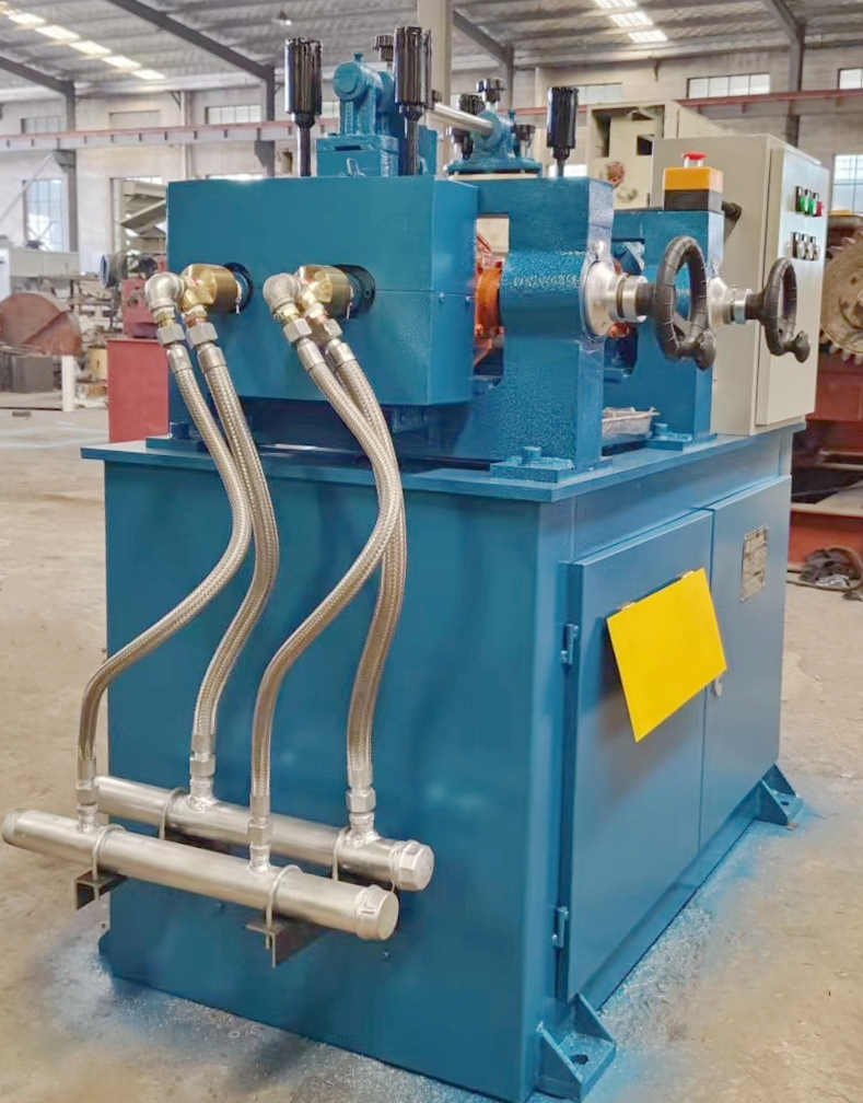 實(shí)驗(yàn)室專用小型開放式煉膠機(jī)-6寸橡膠開煉機(jī)