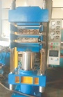 150T open model vulcanizing machine